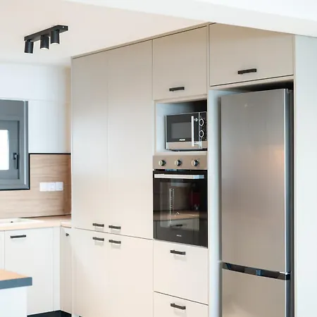 Willa Scorpios View *